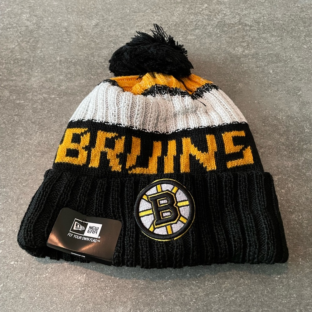 PRICE IS FIRM Brand new Boston Bruins beanie
